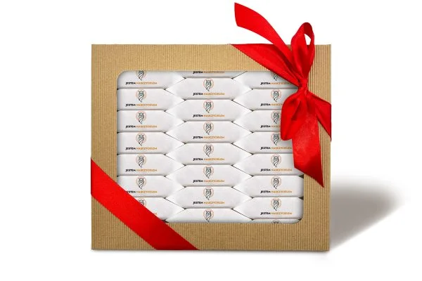 Box prezentowy na Dzień Nauczyciela - Eleganckie 32 krówki - Supermoce 2