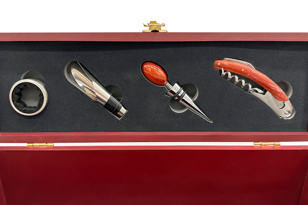 Zestaw do Wina - Ciemny - Prezent na Dzień Chłopaka - Wzór 1 - Dla Gentlemana