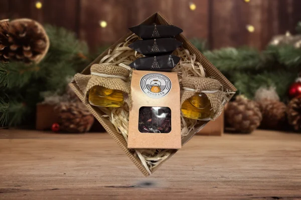 Zestaw Prezentowy Duży Świąteczny - Krówki, Miód, Herbata - Wzór 3 - Choinka