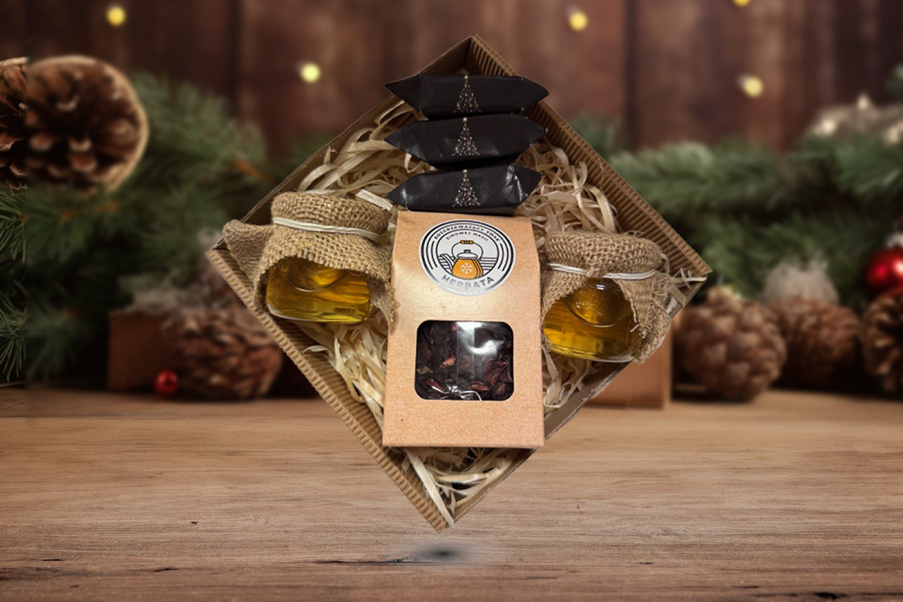 Zestaw Prezentowy Duży Świąteczny - Krówki, Miód, Herbata - Wzór 3 - Choinka