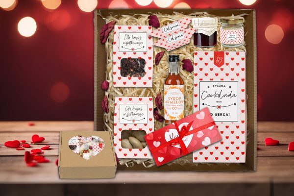 Zestaw Walentynkowy - Prezent na Walentynki - Herbata, migdały, kupony miłości, krówki, konfitura, świeczka, czekolada, syrop