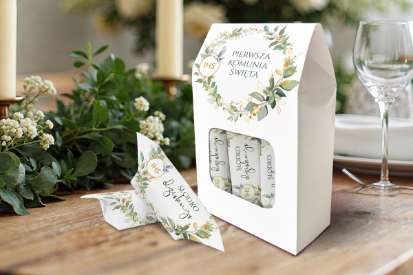 Pudełko z 6 krówkami - Podziękowanie na Komunię - Zieleń w złocie