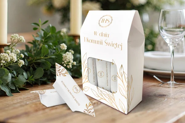 Pudełko z 6 krówkami - Podziękowanie na Komunię - Złote Liście